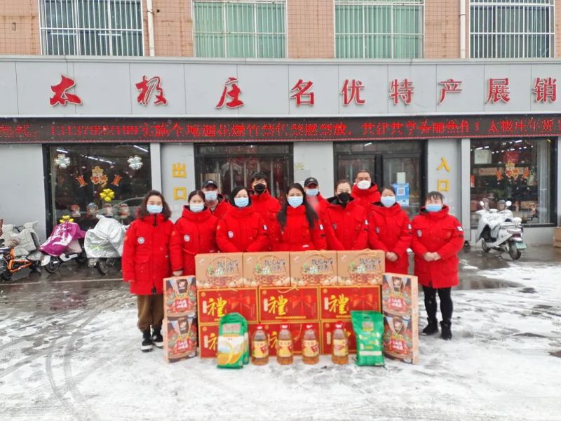 淚奔！感人場(chǎng)面，看完太暖心了